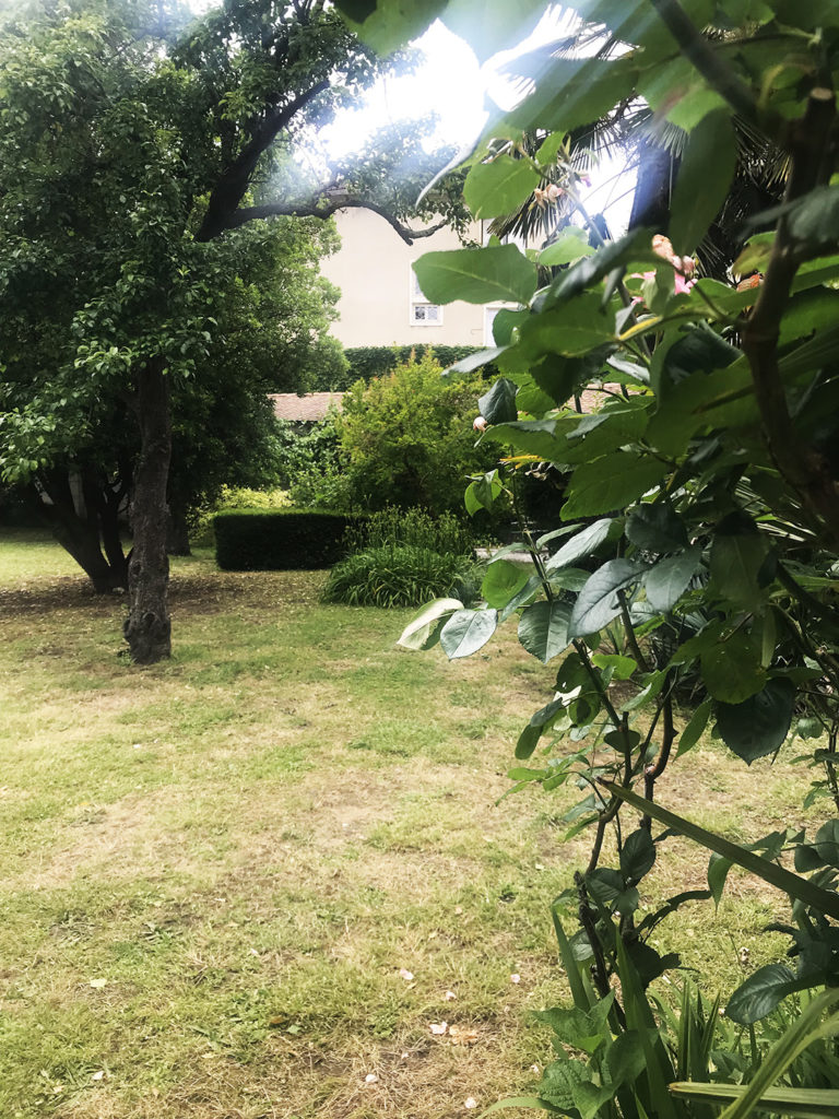 jardin de la maison alsacienne à Angoulême en Charente