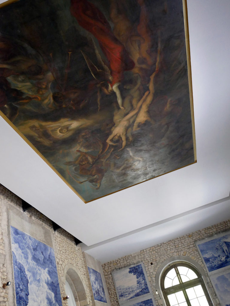 peinture au plafond du château de la mercerie en charente